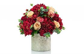 Realistic florals and foliage to brighten up any living space. Ambiencedecojm Luxury Floral Arrangements