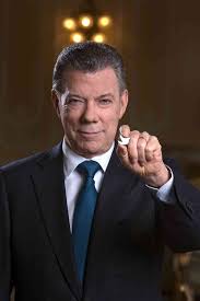 Juan manuel santos was born on august 10, 1951 in bogotá, colombia as juan manuel santos calderón. En Imagenes Las Canas Que La Presidencia Le Saco A Juan Manuel Santos