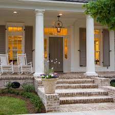 Not Too Many Steps Up And They Are Wide 3 Steps Up Would Be Perfect I Think Like Windows On Three Sides Of Porch Design Traditional Porch Colonial Exterior