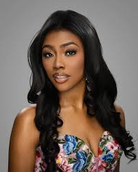 Such a lovely afternoon sharing conversation and coffee with Stefan Hansen,  Sweden's Cultural Counselor to the United States, at the Embassy of Sweden.  Grateful for the opportunity to learn more about the