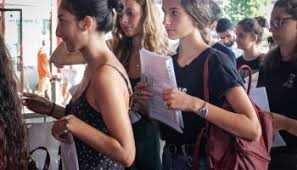 Acestea sunt primele rezultate ale examenului de bac 2021, sesiunea de toamnă, ceea ce înseamnă că elevii nemulțumiți de notele obținute vor putea depune contestații. Rezultate Bac 2021 Sesiunea De ToamnÄƒ Pe JudeÅ£e Listele Afisate Pe Edu Ro È™tiri Pe Bune