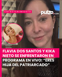 Detalles en comentarios 👇La acalorada pelea requirió intervención de la  presentadora del programa.