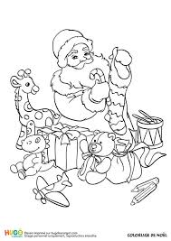 If you do not find the exact resolution you are looking for, then go for a. La Nuit De Noel Est Enfin Arrivee Et Le Pere Noel A Commence La Distribution Des Cadeaux Apres Etre Entre Par La Cheminee Papa Noel Coloriage Coloriage Noel