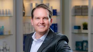 John K Wakelin M D Columbus Plastic Surgeon Caps