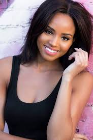 Movie: Anaconda Terri Flores