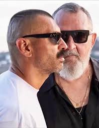 Standing here proudly in solidarity with our dear friends the Glaswegian DJ  duo @optimoespacio