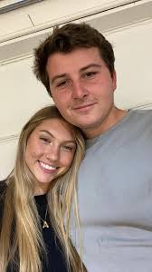 Just wanted to let yall know, I have tons of 6.9idi and 7.3idi engines and  body parts for sell. Located in Pittsburg tx, and troup tx. Im also  resealing and headstudding multiple