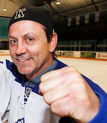 Ex-Leafs, former Bruins face-off for charity