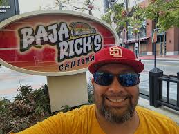 Saturday, July 26th, 2025. . @rottenraguproductions & monkey-FEET  Entertainment proudly present… SATURDAY NIGHT COMEDY SHOWCASE I + OPEN MIC:  w/host Baked Ziti . 🎭 🍺 😝 🤡 🍹 😆 👏 🎭 .