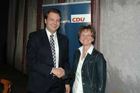 Wenn der teppich stinkt, hilft natron, gerüche zu neutralisieren!wie das geht? Niederzier Armin Grossek Ist Neuer Vorsitzender Des Cdu Gemeindeverbands