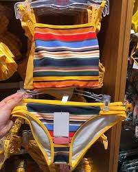 Penti Halter Yaka Ustlu Rengarenk Bikini Takimi Bayilacak Kankani Etiketle Ayrinti Icin Kaydirin Bikini Trendler Pelerin