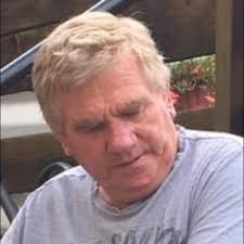 Can we get to monkey park in a taxi or do we have to book at the bus  station,