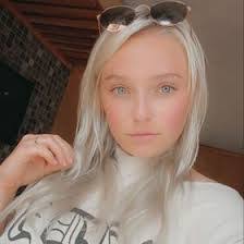 Sarah Chaput's Instagram, Twitter & Facebook