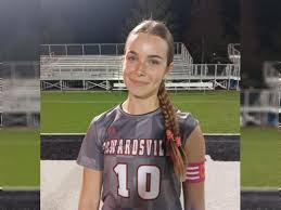 Mia Siebert Is Midwest Members Credit Union "Oiler Of The Month"