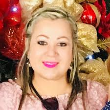 Claudia Sequera (@claudiasequera)