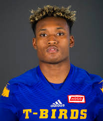 Sugar Shane' brings sweet feet to Thunderbird Stadium, ex-STMC back ready  to take flight with 'Birds