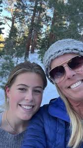 @jannacanzone's video Tweet