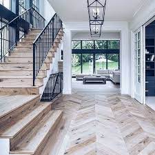 12 Must Haves For Summertime Inside Out Living One Coast Design Contemporary Decor Living Room House Design New Homes