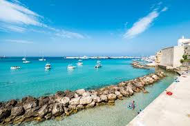 Porto badisco è una nota località balneare situata nel territorio del comune di otranto, in provincia di lecce. A Trip To Otranto E Borghi