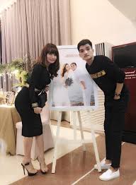 Khoa có một cảnh đánh nhau với anh tuyên (quách ngọc tuyên. áº£nh Ä'á»i ThÆ°á»ng Cá»§a Báº¡n Gai Máº¡c VÄƒn Khoa