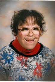 Ruth Russi's Instagram, Twitter & Facebook