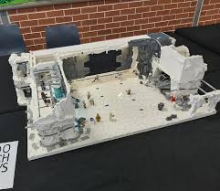 Start a brand new scene or continue your star wars celebration diorama builders adventure using the exact same plans and techniques used at the actual conventions workshops. Awesome Hoth Diorama Display Lego Star Wars Addicted Facebook