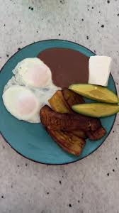 Sancan (@sandy.zelaya)