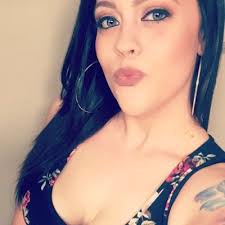 Donielle Brown (@Deebee1125)