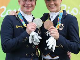 Werth originally worked at a law firm and then in marketing. Olympische Spiele 2016 Olympia Rekord Fur Isabell Werth Der Spiegel