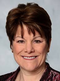 Stephanie Hyche's Instagram, Twitter & Facebook