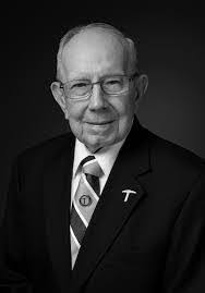 Alan Gardea's Instagram, Twitter & Facebook