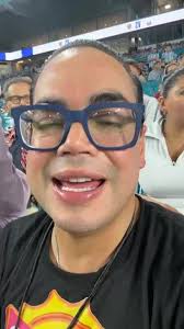 Una verdadera reina del escenario! Un icono de Venezuela y el mundo !!  Maravillosa @mariaconchita_a Feliz Cumpleaños !!!!