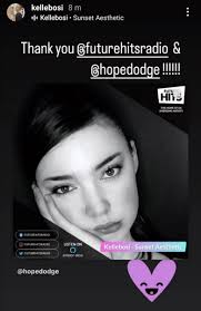 Lizzie Romain (@lizzie_romain)