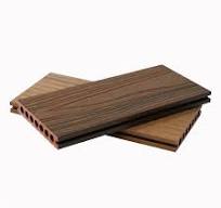 New Design Waterproof Outdoor Terrace Wood Grain Lumber Plastic Composite  WPC Decking Flooring