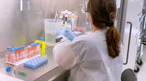 Coronavirus guidance for clinicians and nhs managers. Covid Vaccine Update Uk Authorizes Pfizer Coronavirus Shot For Emergency Use Abc7 Los Angeles