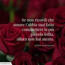 Lyrics :sei la mia passione tula mia vena di folliatu sei una divinitàdi carne e poesiasei la spiritualitàfantasia fragilitàsei nell'euforia che c'ènei. Le 25 Piu Belle Frasi Sulla Follia In Amore