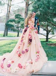 High Fashion Russian Wedding Long Wedding Dresses Floral Wedding Dress Bridal Gowns