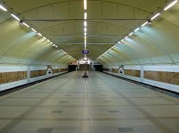 Гостиницы у метро житомирская в киеве, цены забронировать. Metro Moskvy I Metro Kieva Lejla Hakberdieva Poznaet Moskvu Yandeks Dzen