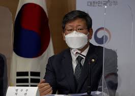 이용구, 택시기사 폭행 묻는 취재진에 왜 이런 고생하냐 news.joins.com. 8znmtm52xikugm