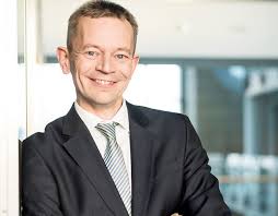 The exit spot is the latest tick at or before the end. Wustenrot Reagiert Auf Digitale Transformation Falko Schoning Wird Vorstand It Und Operations Finanznachrichten Auf Cash Online