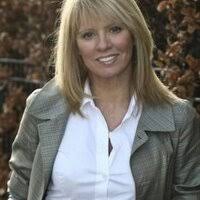 Kelly Cooper Barr (@KellyCooperBarr)