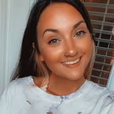 Kaylee Butts's Instagram, Twitter & Facebook