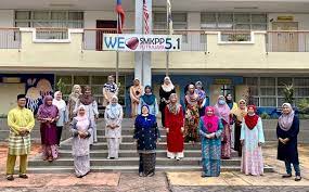 Bersyukur saya ke hadrat ilahi kerana diberi peluang untuk menyampaikan sepatah dua kata dalam laman sesawang rasmi smk putrajaya presint 9(1). Tahniah Puan Salleha Binti Smk Putrajaya Presint 5 1 Facebook