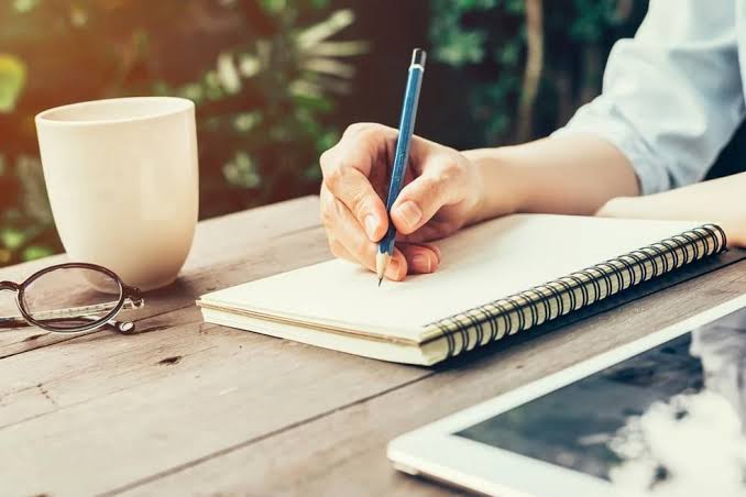 كيف تذاكر بفعالية؟ أفضل 10 نصائح للمذاكرة الناجحة | EP study
