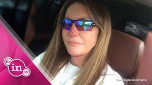 Former olympic decathlete and reality tv star caitlyn jenner has filed her initial paperwork to run for governor of california and will officially announce her bid later today, her campaign tells axios.the big. Caitlyn Jenner Schockiert Ihre Fans Youtube