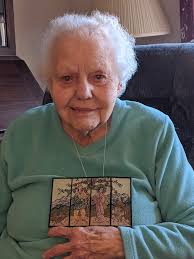 Phyllis Stafford: a Master of Miniatures