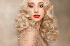 Siobian Jones and The Mighty Wig