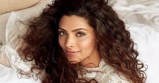 Anupam kher was born on march 7, 1955 in shimla, himachal pradesh, india. Saiyami Kher Age Mother Parents Family Father Photos Father Name Biography Anupam Kher Daughter Feet Harshvardhan Kapoor Hot Cricket Movies Kingfisher Pocket News Alert