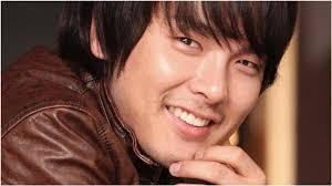 He was a talented young actor & singer and highly respected & loved hallyu star. Heartbreaking Funeral Held For Winter Sonata Actor Park Yong Ha Youtube