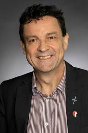 SAS veteran Des Powell, in conversation, talking about life and all things  BRAVO THREE ZERO, Leeds Library